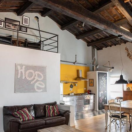 Loft Nel Borgo Apartment Bracciano  Exterior photo